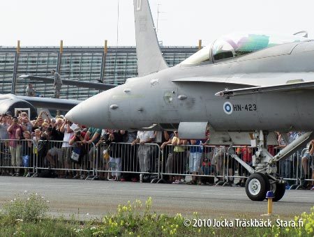 Tampere International Air Show 2010 by Stara.fi