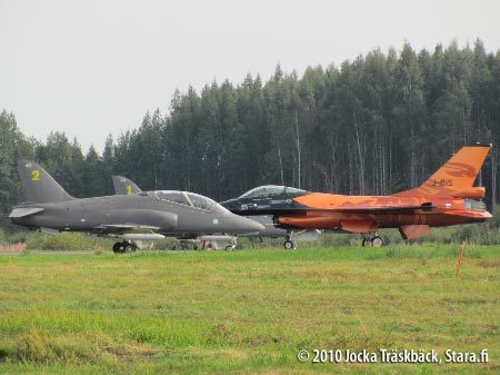 Tampere International Air Show 2010 by Stara.fi