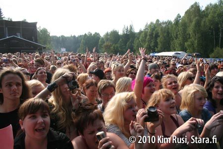 The Baseballs Ankkarock 2010 by Kim Rusi