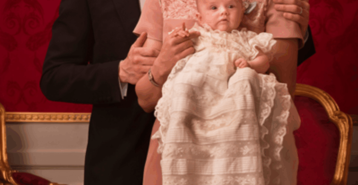 Tässä ne nyt ovat! Ruotsin prinsessa Estellen viralliset valokuvat – katso