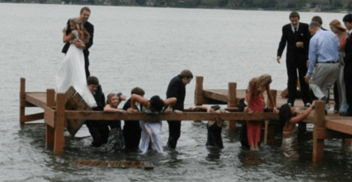 Teinien juhlat alkoivat vetisesti – yhteiskuva pahasti pieleen