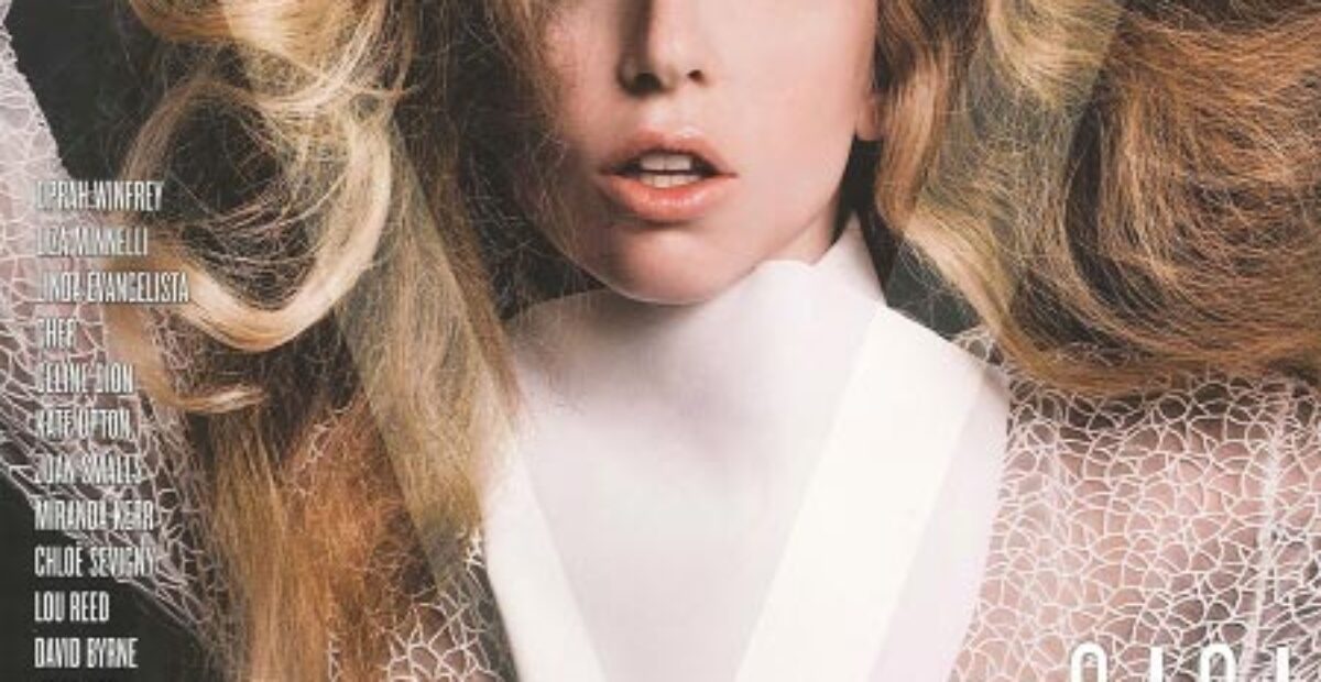 Paita paljasti Lady Gagan sulot kansikuvassa