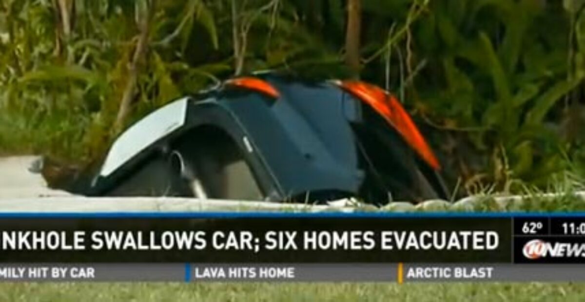 Valtavia reikiä ilmestynyt ympäri Floridaa – yksi nielaisi auton ja pihatien