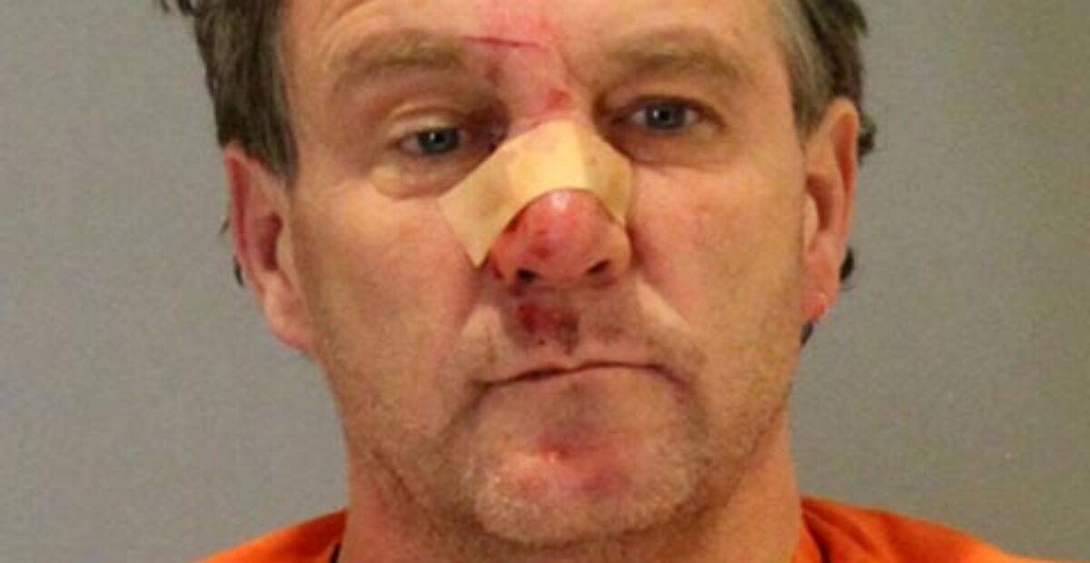 Poliisikin tyrmistyi: Rattijuoppo kaahasi neljä rengasta tyhjänä ja turvatyyny lauenneena