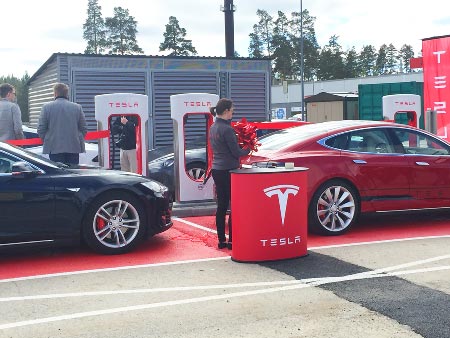 Tesla Supercharger Toijala, Kuva: Stara