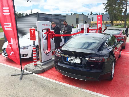 Tesla Supercharger Toijala, Kuva: Stara