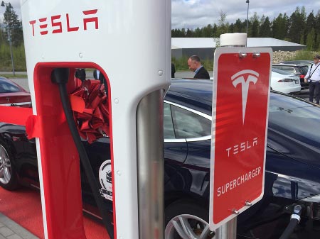 Tesla Supercharger Toijala, Kuva: Stara