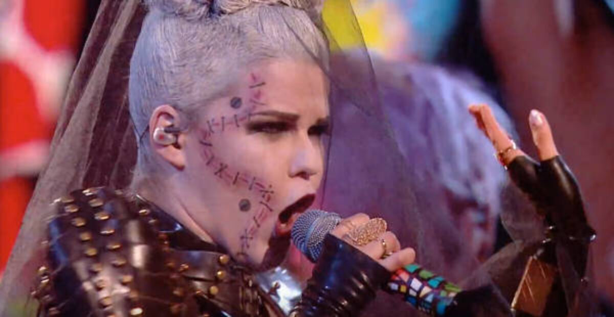 Saara Aalto teki sen taas – karmivalla esityksellä kirkkaasti jatkoon!