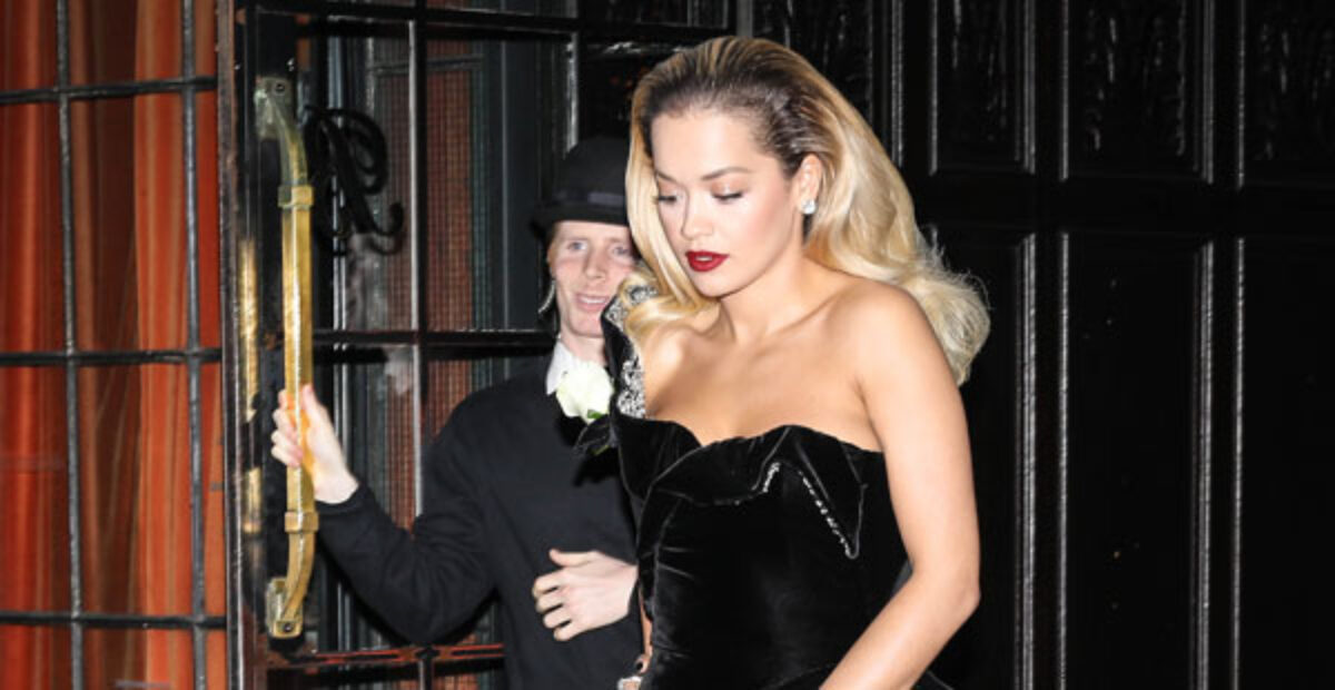 Nyt oli vesiraja lähellä! Rita Oran vilautus oli millien päässä