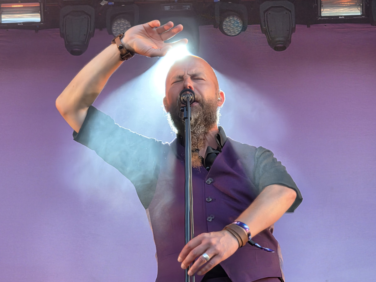 Vesterinen yhtyeineen