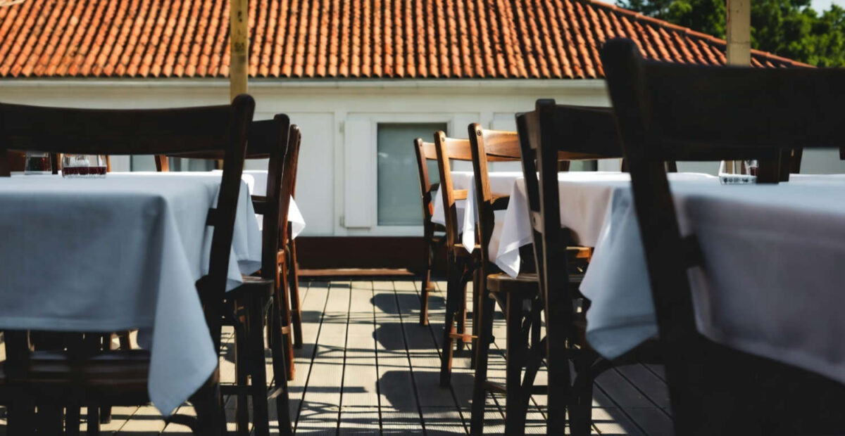 Selvitys: Esplanadin kävelyosuuden leventäminen vähensi kivijalkakauppojen myyntiä