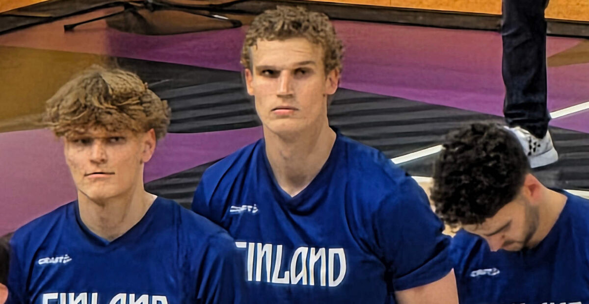 Lauri Markkanen pukeutui Boratiksi – NBA-joukkueelta yllättävä ulostulo