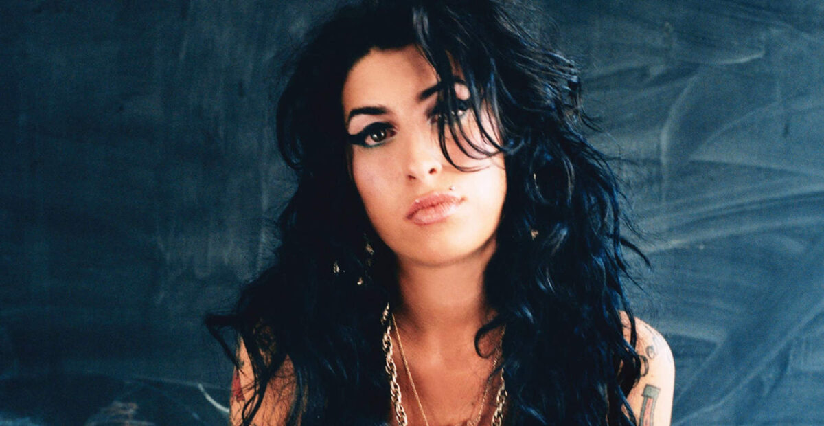 Amy Winehousen isältä raju syytös tyttären ex-kämppiksille