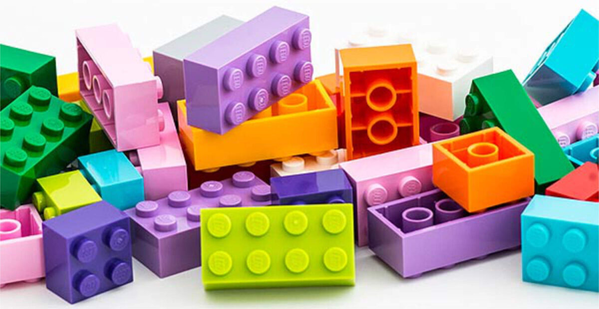 Huikea näky: Valtava Lego-muraali rakennettiin 300 000 palikasta