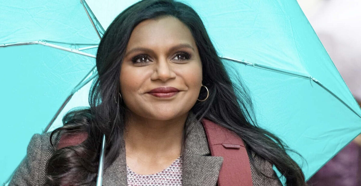 Näyttelijä Mindy Kaling arvioi Disneylandin herkut – söi tämän kaiken päivässä