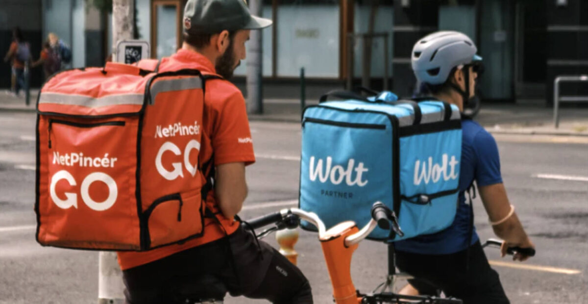 Ruokalähetin typerä tempaus videolle – asiakas oksensi sen nähdessään