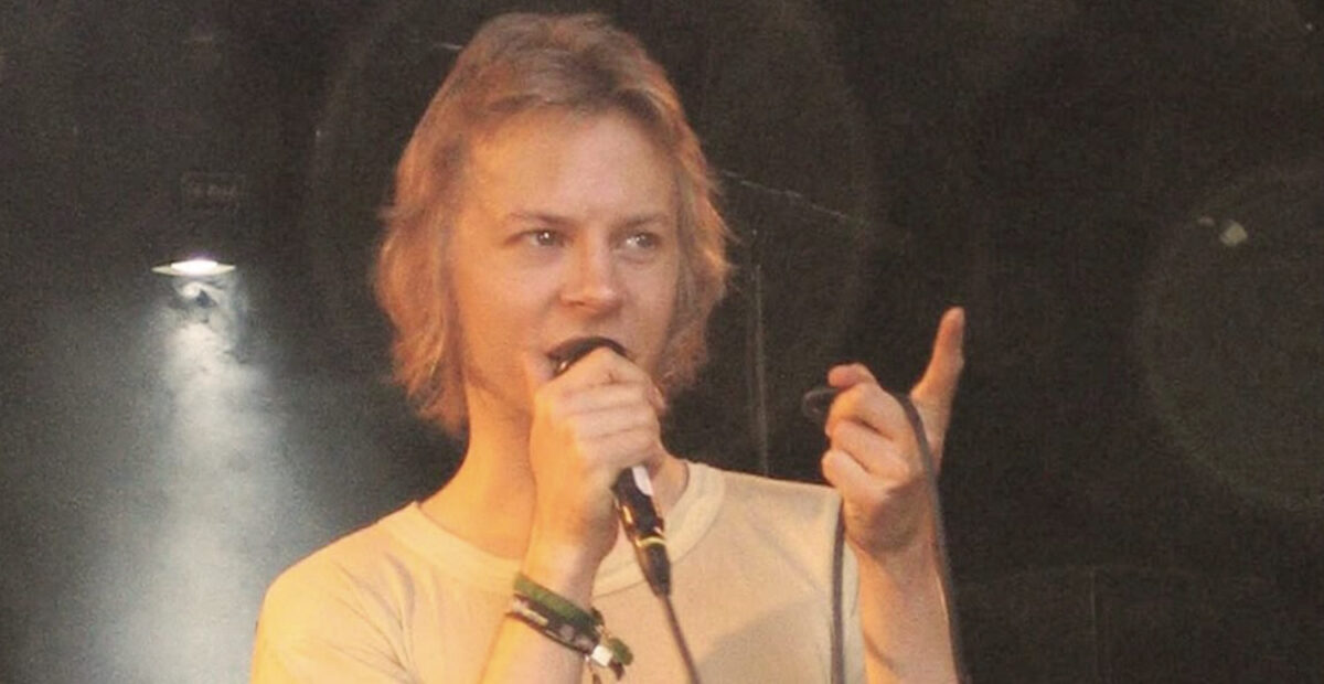 Kesähitistään tunnettu Valvomo-yhtye tekee paluun