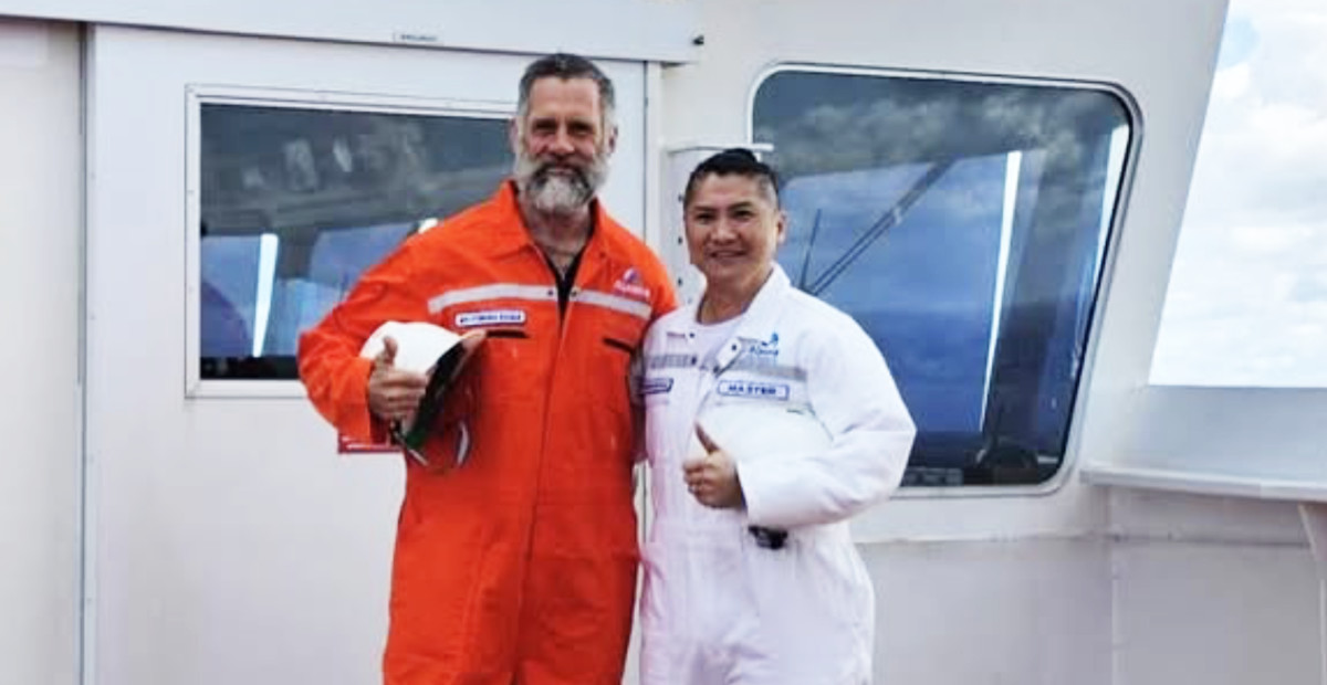 Jari Saario kuvattiin rahtialuksella: ”Kiitos henkeni pelastamisesta”