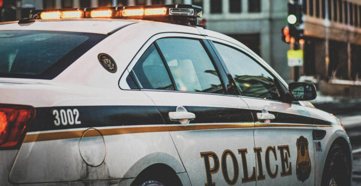 Nainen teki tarpeensa olutosaston hyllylle – ei jäänyt vaille seuraamuksia