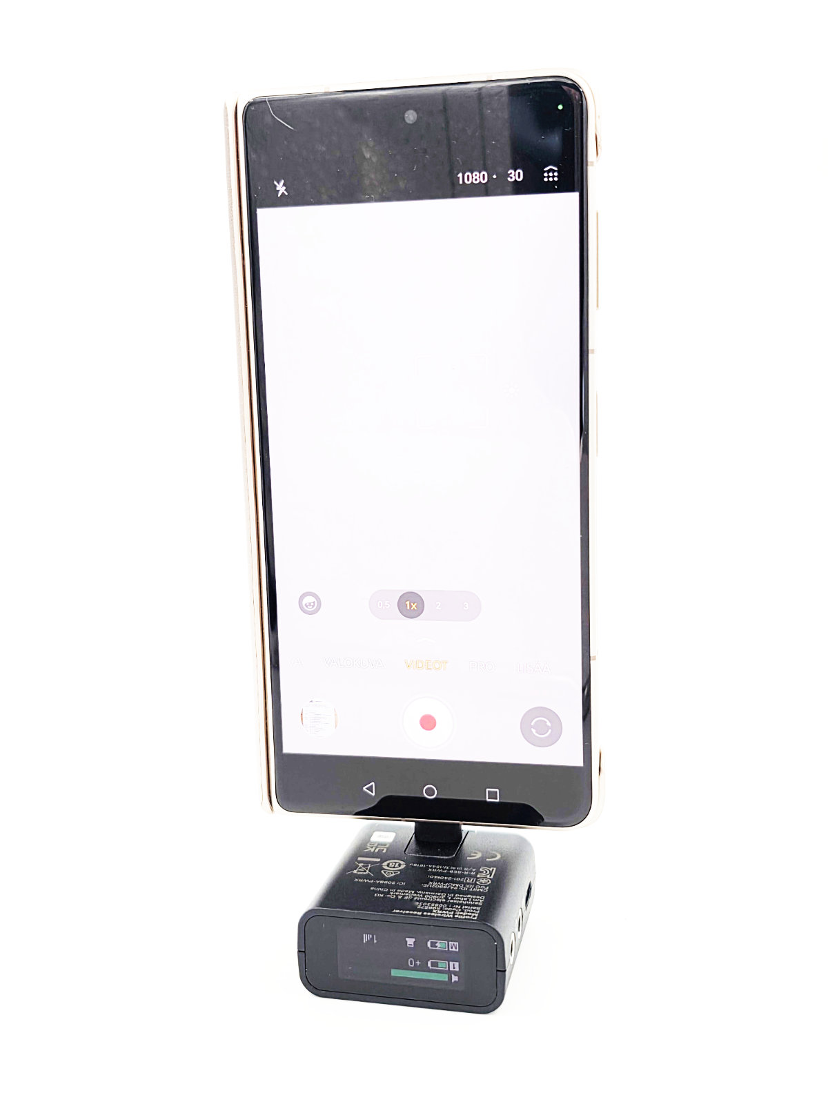 Sennheiser Profile Wireless puhelimessa kiinni