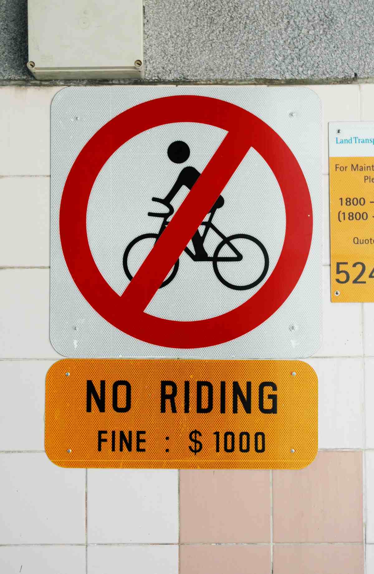 Kieltoja Singaporessa