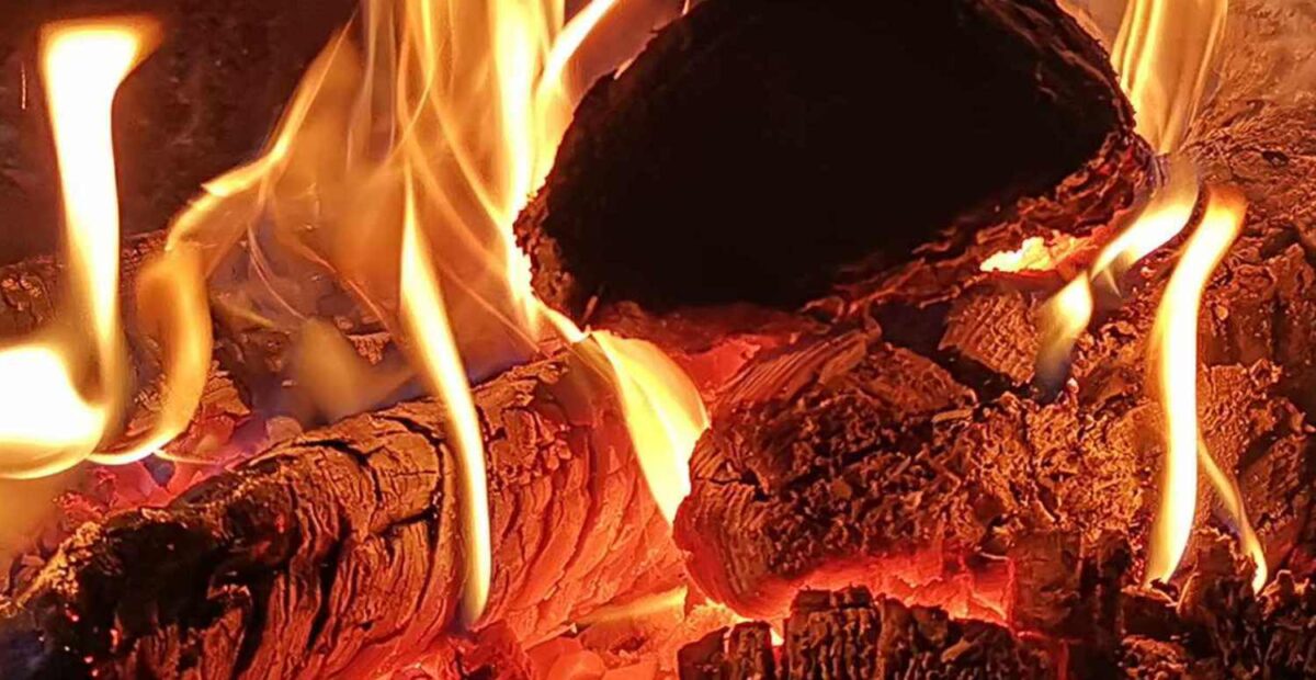 Valokuva vahvisti – tuhoisa ravintolapalo syttyi varakkaiden huvista