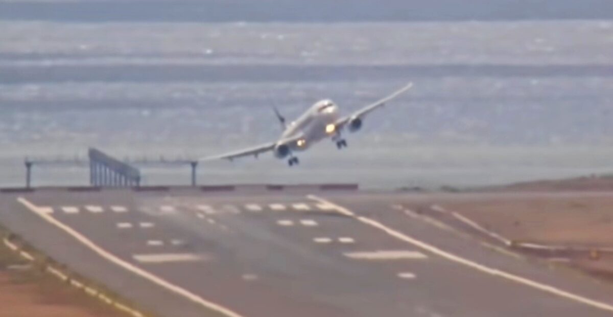 Finnairin lento laskeutumassa Lanzarotelle.