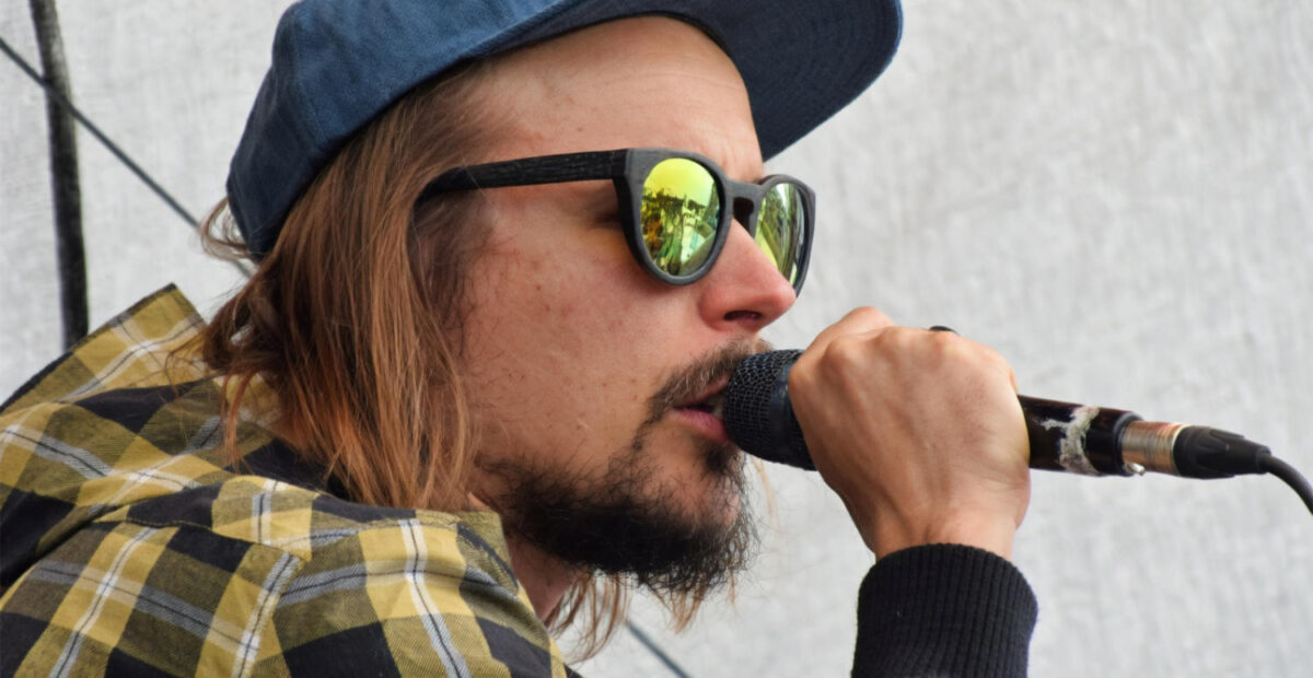 Jukka Poika keikalla. Kuva: Stara