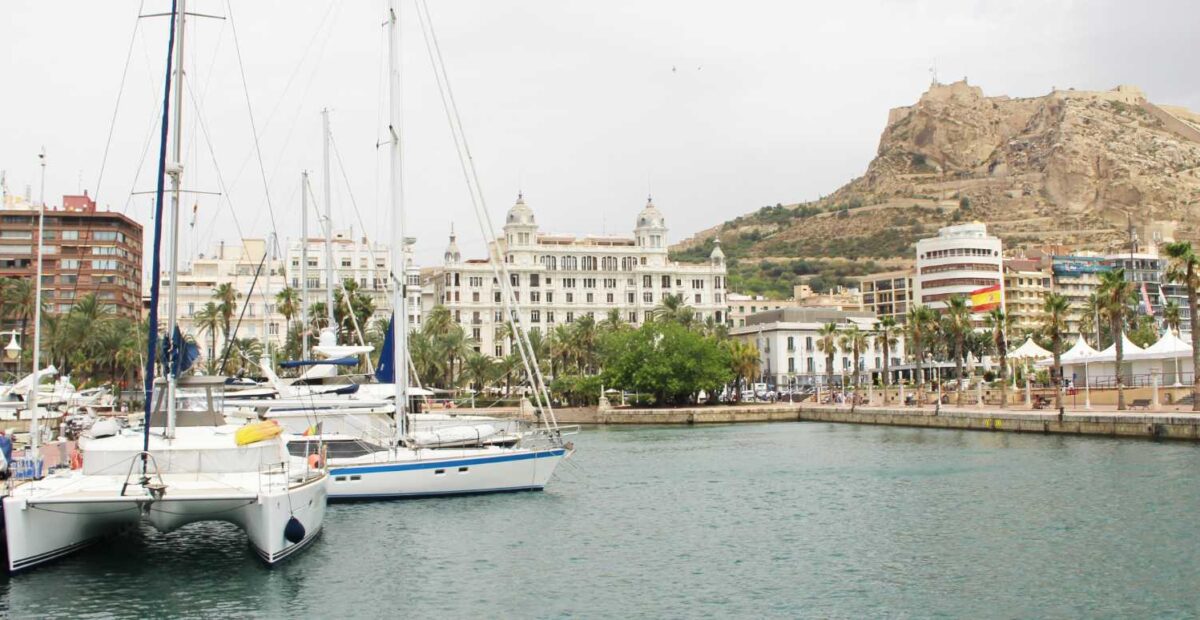 Alicante satamaa