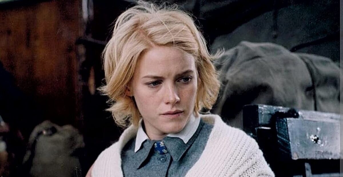 Laura Birn elokuvassa Lupaus.