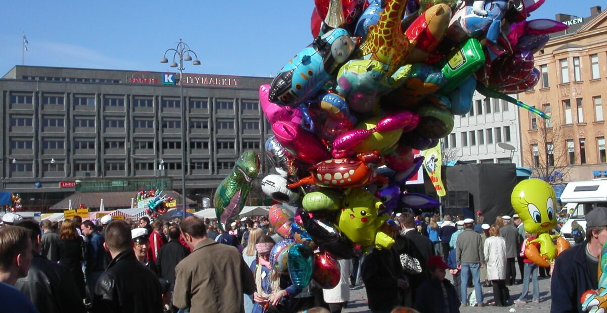 Vappu Vaasan torilla.