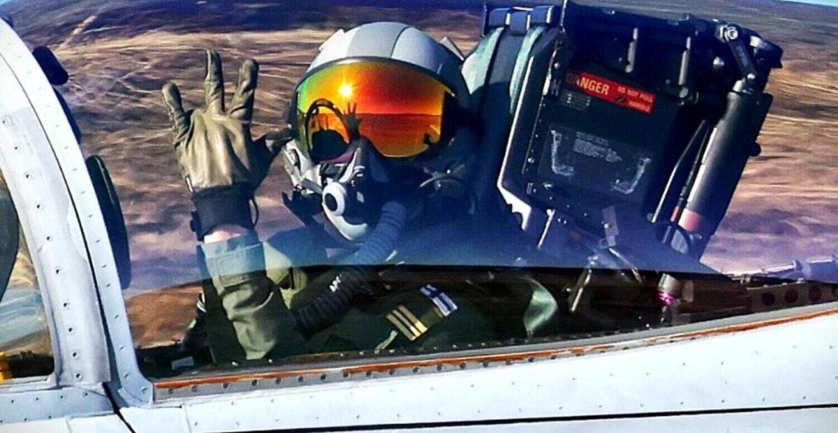 F/A-18 Hornet. Karjalan lennosto