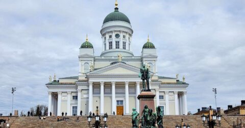 YLE: Helsinki Pride vaientaa työntekijänsä jättisakoilla