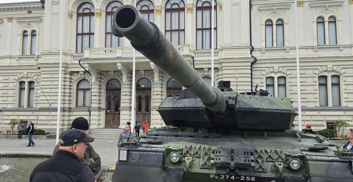 Leopard 2 A6 Tampereella