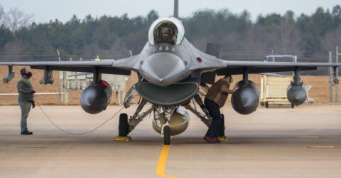 F-16 Fighting Falcon, Lockheed Martin