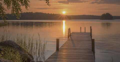 Mökkiranta ja järvi