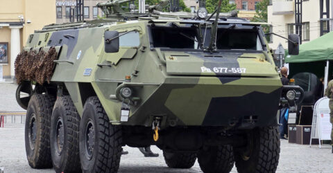 Puolustusvoimat 6x6 Sisu